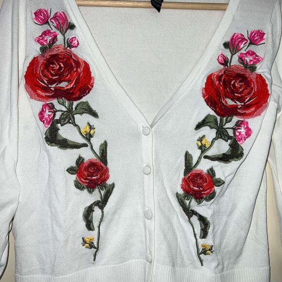 Women's Embroidered Floral Cardigan Size Small by INC International Concepts - Picture 2 of 5